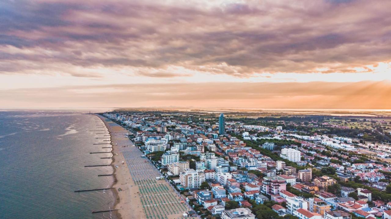 Appartamento Olimpo Carraro Immobiliare Jesolo - Family Apartments מראה חיצוני תמונה